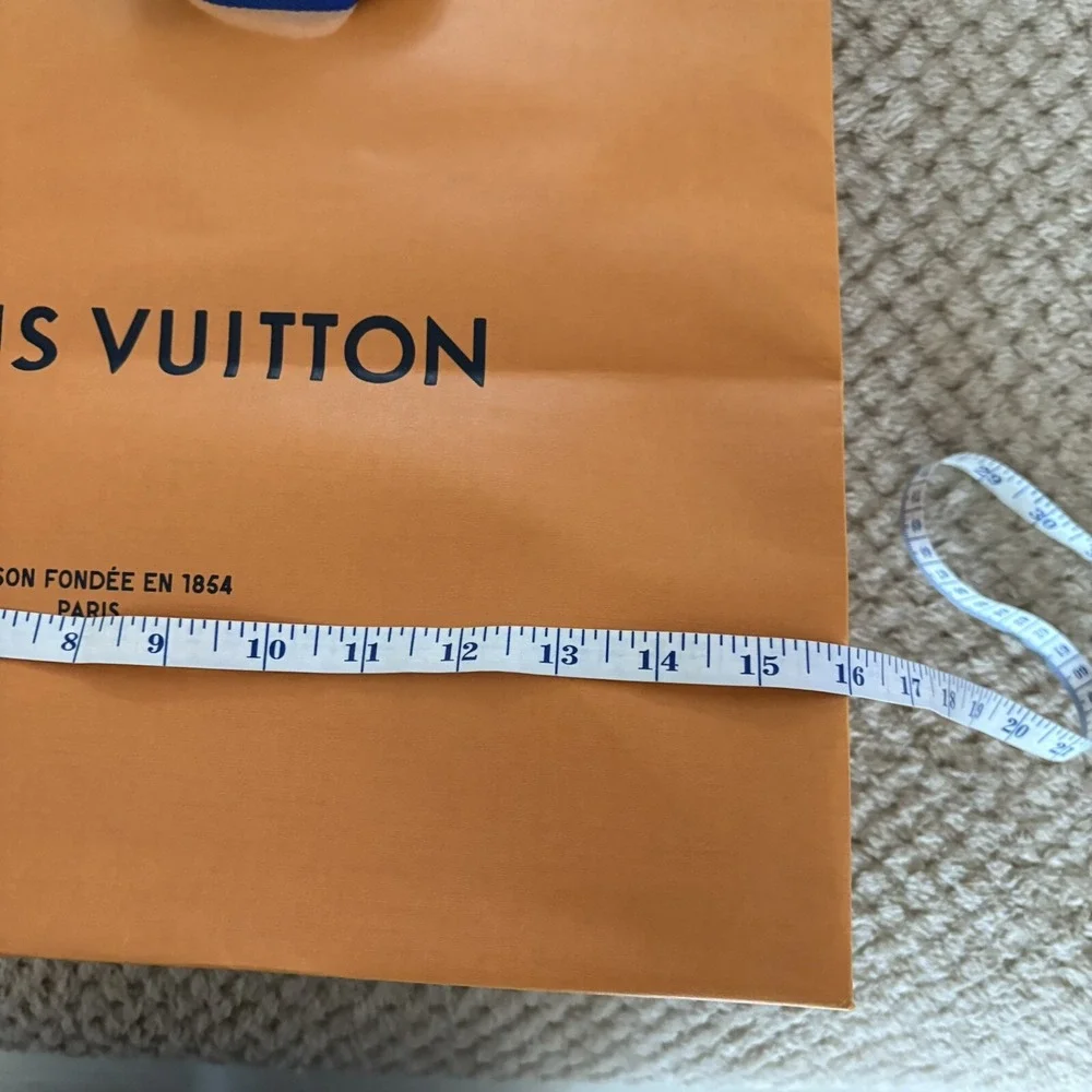 Louis Vuitton louis vuitton